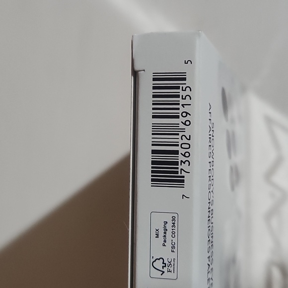 MAC Snowbody's Business Eye Shadow Palette x 12 - Picture 11 of 11